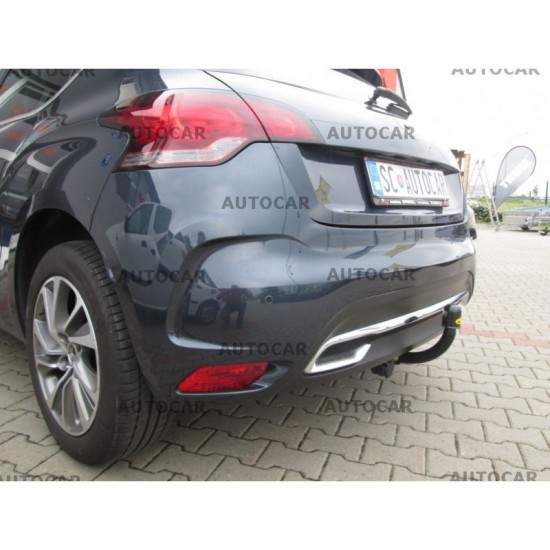 СТАЦИОНАРЕН ТЕГЛИЧ ЗА CITROEN DS4 С БОЛТОВА СИСТЕМА ЗА ОСВОБОЖДАВАНЕ НА КУКАТА.