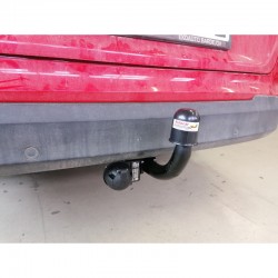 СТАЦИОНАРЕН ТЕГЛИЧ ЗА HYUNDAI I30 COMBI С ВИНТОВА СИСТЕМА ЗА ОСВОБОЖДАВАНЕ НА КУКАТА. СТАЦИОНАРЕН ТЕГЛИЧ ЗА HYUNDAI I30 COMBI С ВИНТОВА СИСТЕМА ЗА ОСВОБОЖДАВАНЕ НА КУКАТА.