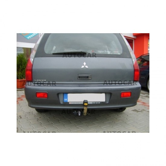 АВТОМАТИЧЕН ХОРИЗОНТАЛЕН ТЕГЛИЧ ЗА MITSUBISHI LANCER КОМБИ