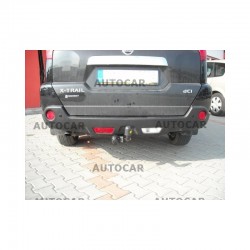 СТАЦИОНАРЕН ТЕГЛИЧ ЗА NISSAN X-TRAIL SUV  С ВИНТОВА СИСТЕМА ЗА ОСВОБОЖДАВАНЕ НА КУКАТА. СТАЦИОНАРЕН ТЕГЛИЧ ЗА NISSAN X-TRAIL SUV  С ВИНТОВА СИСТЕМА ЗА ОСВОБОЖДАВАНЕ НА КУКАТА.