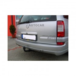 СТАЦИОНАРЕН ТЕГЛИЧ ЗА OPEL OMEGA КОМБИ С ВИНТОВА СИСТЕМА ЗА ОСВОБОЖДАВАНЕ НА КУКАТА.