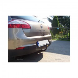 СТАЦИОНАРЕН ТЕГЛИЧ ЗА RENAULT MEGAN III  5ВРАТИ С ВИНТОВА СИСТЕМА ЗА ОСВОБОЖДАВАНЕ НА КУКАТА. СТАЦИОНАРЕН ТЕГЛИЧ ЗА RENAULT MEGAN III  5ВРАТИ С ВИНТОВА СИСТЕМА ЗА ОСВОБОЖДАВАНЕ НА КУКАТА.